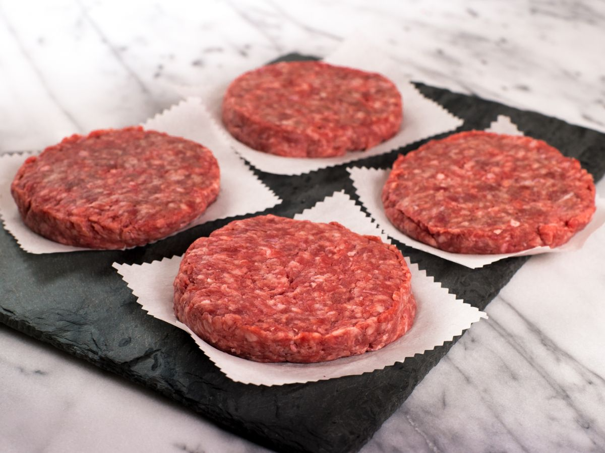 beef-burgers-100-grass-fed-no-hormones-or-antibiotics